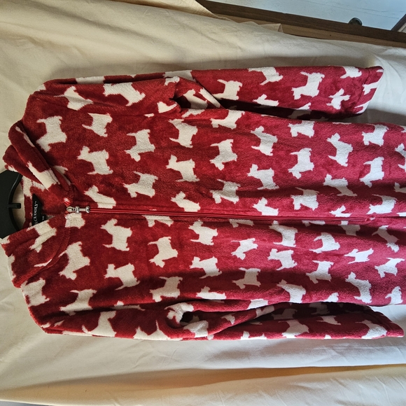 Cozy Red Womend All In One Pajamas with White Dog Pattern - Picture 4 of 8